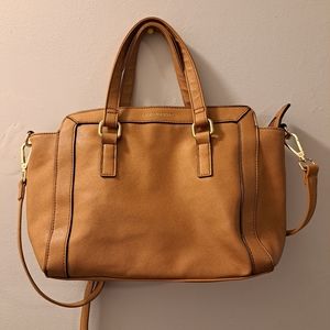 🚨SOLD🚨Liz Claiborne, Women's, Handbag 👜,  *EXCELLENT CONDITION* EUC, Color